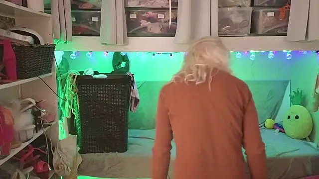 cunty tranny lydia online show from December 5, 2025, 6:56 am