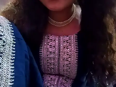 Snapshot of GoldnessAishu chatting on January 30, 2025, 9:58 pm GoldnessAishu online show from January 30, 2025, 9:58 pm