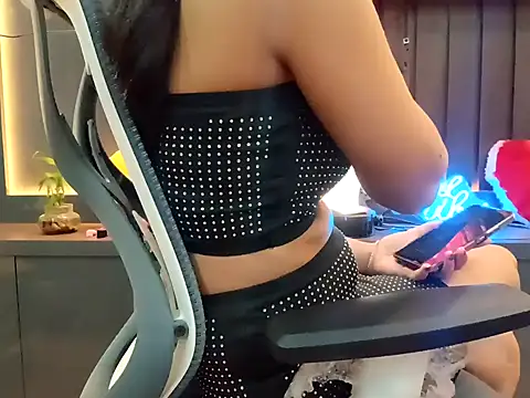 Snapshot of GoldnessAishu chatting on March 21, 2025, 7:57 pm GoldnessAishu online show from March 21, 2025, 7:57 pm