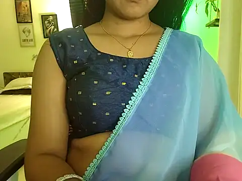 Snapshot of GoldnessAishu chatting on October 10, 2025, 7:58 pm GoldnessAishu online show from October 10, 2025, 7:58 pm