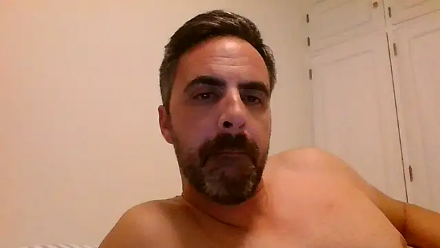 Genntle online show from November 1, 2025, 4:19 am