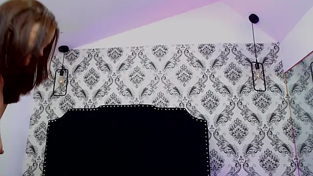 SaaraBrown online show from March 15, 2025, 12:34 pm