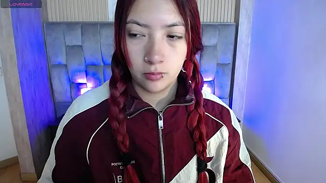 Snapshot of Mia_Rinn chatting on September 24, 2025, 1:06 pm Mia Rinn online show from September 24, 2025, 1:06 pm