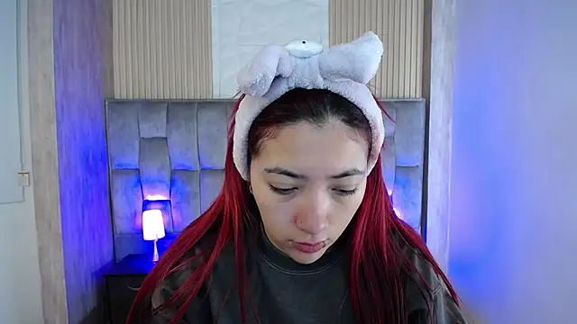 Snapshot of Mia_Rinn chatting on September 13, 2025, 1:11 pm Mia Rinn online show from September 13, 2025, 1:11 pm