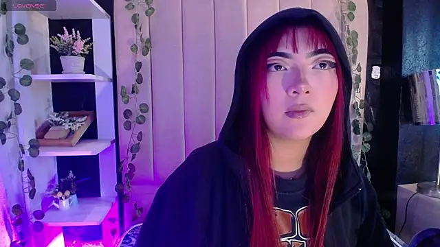 Snapshot of Mia_Rinn chatting on January 28, 2025, 7:32 pm Mia Rinn online show from January 28, 2025, 7:32 pm