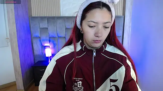 Snapshot of Mia_Rinn chatting on September 23, 2025, 1:07 pm Mia Rinn online show from September 23, 2025, 1:07 pm