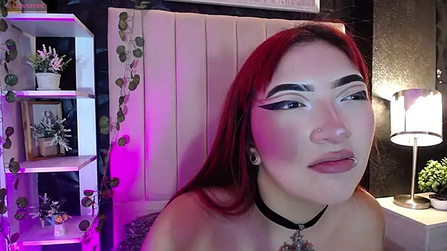 Snapshot of Mia_Rinn chatting on February 18, 2025, 4:47 pm Mia Rinn online show from February 18, 2025, 4:47 pm