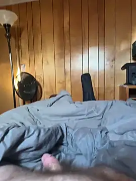 treatbobnicer online show from March 3, 2025, 11:03 pm