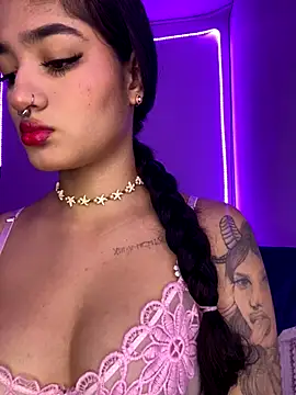 charlotte 9999 online show from December 19, 2025, 6:32 pm