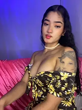 charlotte 9999 online show from September 11, 2025, 6:52 pm