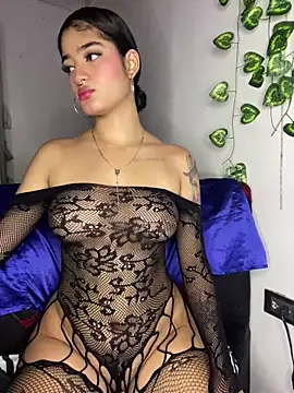 charlotte 9999 online show from December 28, 2024, 10:34 pm