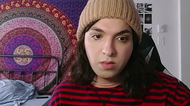 Snapshot of mawadastay chatting on October 24, 2025, 4:50 pm mawadastay online show from October 24, 2025, 4:50 pm