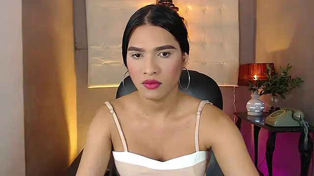 Snapshot of Greys_ath chatting on December 18, 2025, 4:06 am Greys ath online show from December 18, 2025, 4:06 am