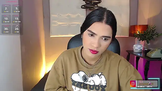 Snapshot of Greys_ath chatting on October 1, 2025, 4:06 am Greys ath online show from October 1, 2025, 4:06 am