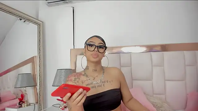 Mia Jansen online show from February 10, 2025, 8:53 pm