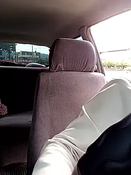 Lesly 10- online show from September 19, 2025, 1:48 pm