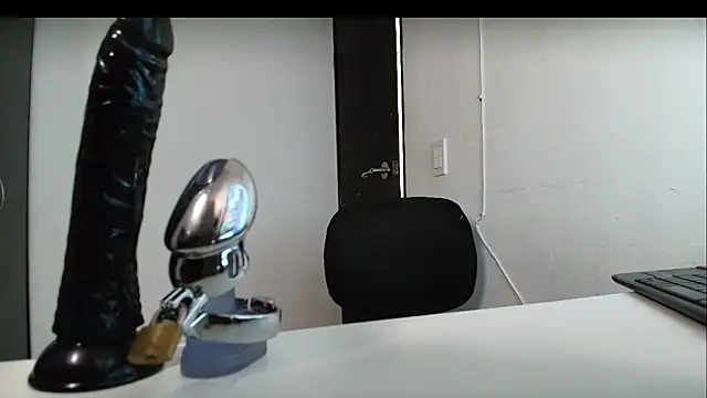 Snapshot of latinfeet-qos chatting on March 15, 2025, 7:05 pm latinfeet-qos online show from March 15, 2025, 7:05 pm