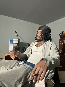 Snapshot of SluttyLyfe4L chatting on February 4, 2026, 4:07 am SluttyLyfe4L online show from February 4, 2026, 4:07 am