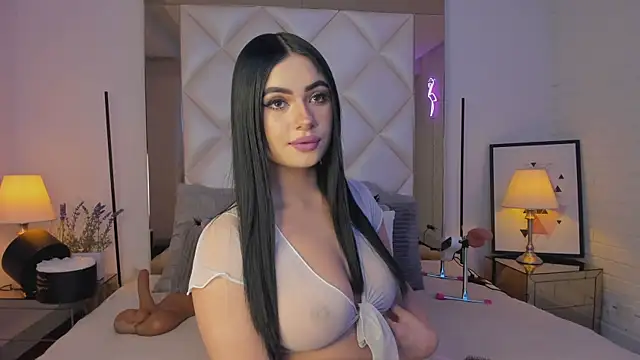 KimRoussee online show from March 11, 2025, 3:04 am