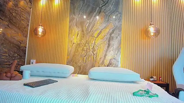 Snapshot of nathassa_grant chatting on March 17, 2025, 2:45 pm nathassa grant online show from March 17, 2025, 2:45 pm