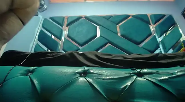 Luciana Ass online show from March 14, 2025, 9:32 pm