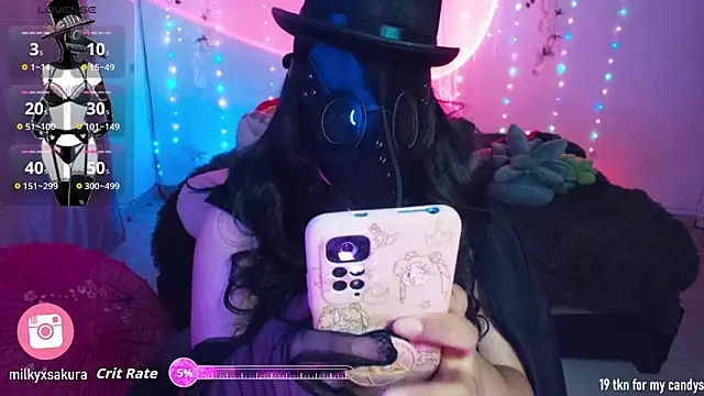 MilkyXSakura online show from November 1, 2025, 1:01 am