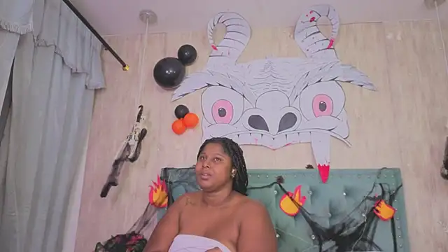 Snapshot of Alexa_roussee chatting on October 31, 2025, 12:13 pm Alexa roussee online show from October 31, 2025, 12:13 pm