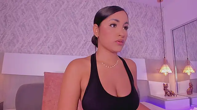 Snapshot of AishaPeyton chatting on November 10, 2025, 4:56 pm AishaPeyton online show from November 10, 2025, 4:56 pm