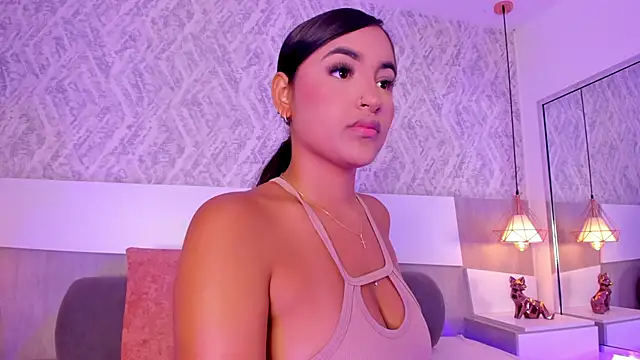 Snapshot of AishaPeyton chatting on October 6, 2025, 2:51 pm AishaPeyton online show from October 6, 2025, 2:51 pm