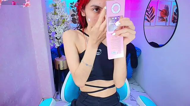 Dafne huges online show from November 27, 2025, 7:36 pm