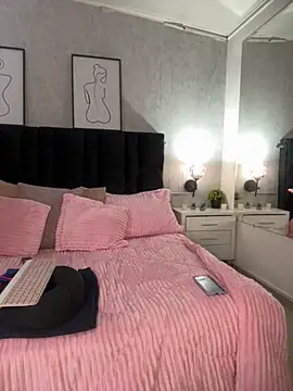 Katti Barrera online show from November 22, 2025, 11:42 am