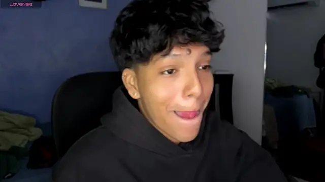 Xander bonnet1 online show from October 10, 2025, 3:13 pm