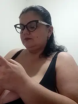 Madisonpalacio online show from April 5, 2026, 10:05 pm