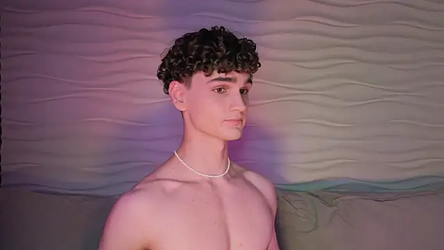 adam 21cm   online show from September 17, 2025, 3:25 pm