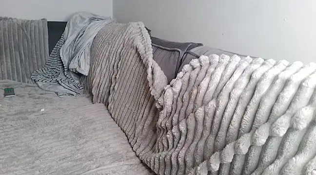 babygalxx online show from March 3, 2025, 9:15 pm