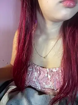 Snapshot of ursweet_babygirl chatting on May 24, 2026, 4:40 pm ursweet babygirl online show from May 24, 2026, 4:40 pm
