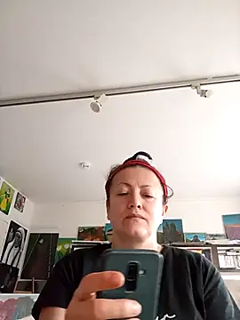 Snapshot of MariaAnaSunshine chatting on September 18, 2025, 8:17 am MariaAnaSunshine online show from September 18, 2025, 8:17 am