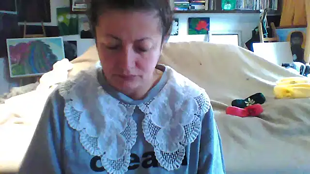 Snapshot of MariaAnaSunshine chatting on October 8, 2025, 7:54 am MariaAnaSunshine online show from October 8, 2025, 7:54 am