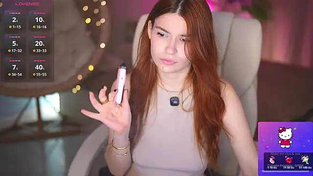 RedShinee online show from April 6, 2026, 1:23 pm