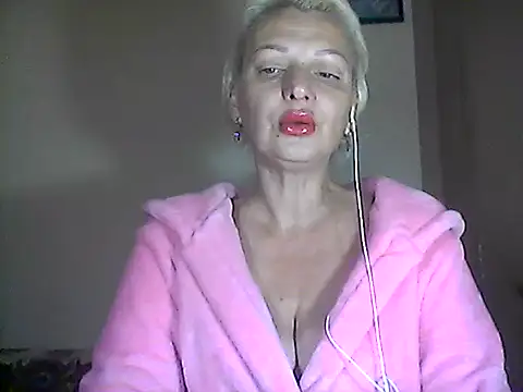 Snapshot of MaryJane441 chatting on October 22, 2025, 8:30 pm MaryJane441 online show from October 22, 2025, 8:30 pm