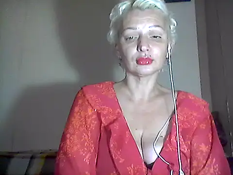 Snapshot of MaryJane441 chatting on November 12, 2025, 9:07 pm MaryJane441 online show from November 12, 2025, 9:07 pm