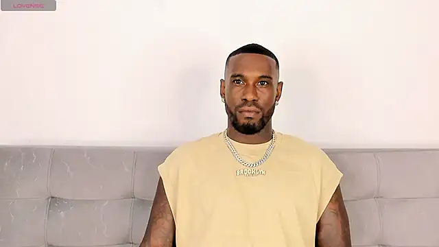 Snapshot of Dvid_Rullers chatting on March 19, 2025, 1:32 am Dvid Rullers online show from March 19, 2025, 1:32 am