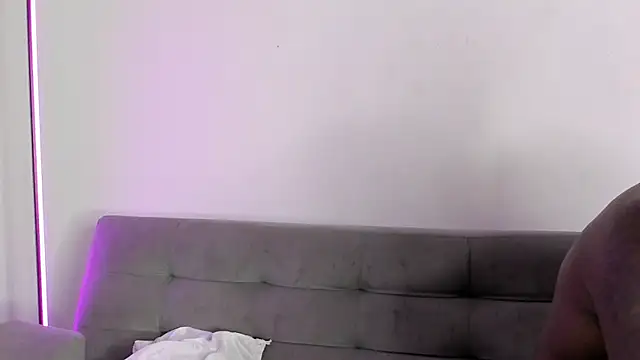 Snapshot of Dvid_Rullers chatting on September 17, 2025, 10:56 pm Dvid Rullers online show from September 17, 2025, 10:56 pm