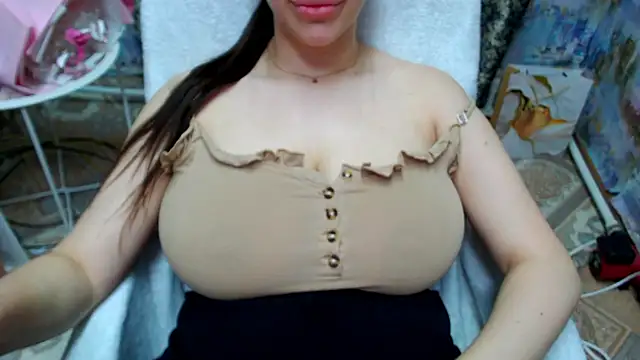 lovelyseu online show from February 20, 2026, 7:32 am