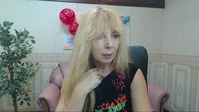 Anna Diax online show from February 14, 2025, 1:18 pm