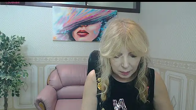 Anna Diax online show from March 17, 2025, 1:08 pm