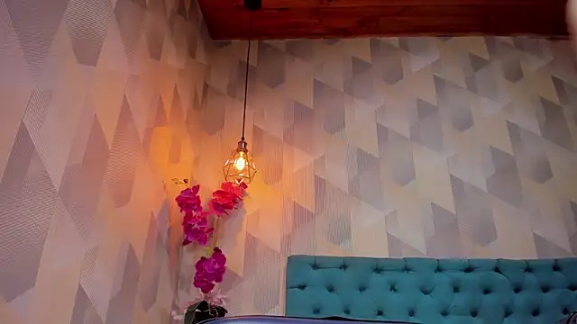 AnnieSoul online show from November 26, 2025, 1:55 pm