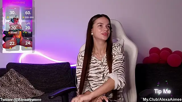 Snapshot of AlexaAimee chatting on April 22, 2026, 1:34 am AlexaAimee online show from April 22, 2026, 1:34 am