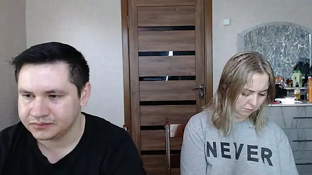 Snapshot of Kristy-Max chatting on March 21, 2025, 3:12 am Kristy-Max online show from March 21, 2025, 3:12 am