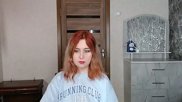 Snapshot of Kristy-Max chatting on September 14, 2025, 11:05 pm Kristy-Max online show from September 14, 2025, 11:05 pm